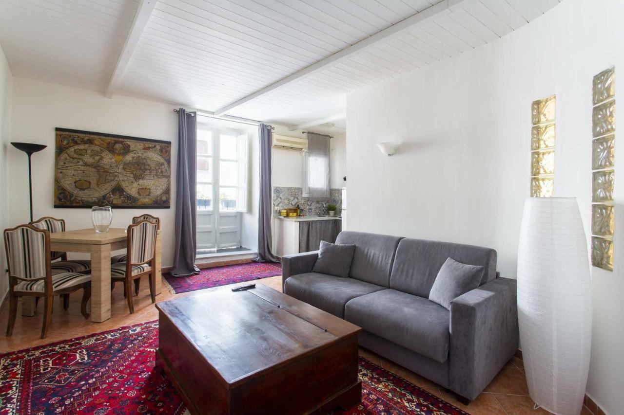 Real Umberto I° 2 Apartment *
